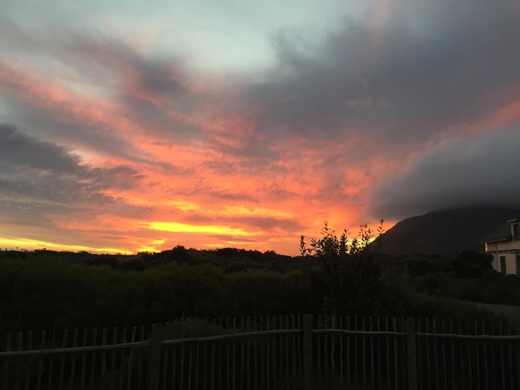 Sunset Splendour Guesthouse Noordhoek Luaran gambar